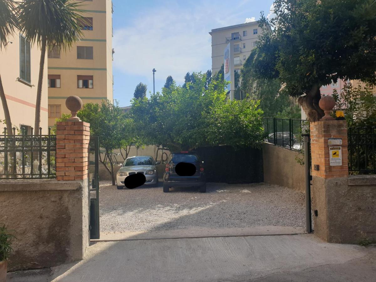 Doralice Comfort House Free Private Parking Villa Salerno Dış mekan fotoğraf